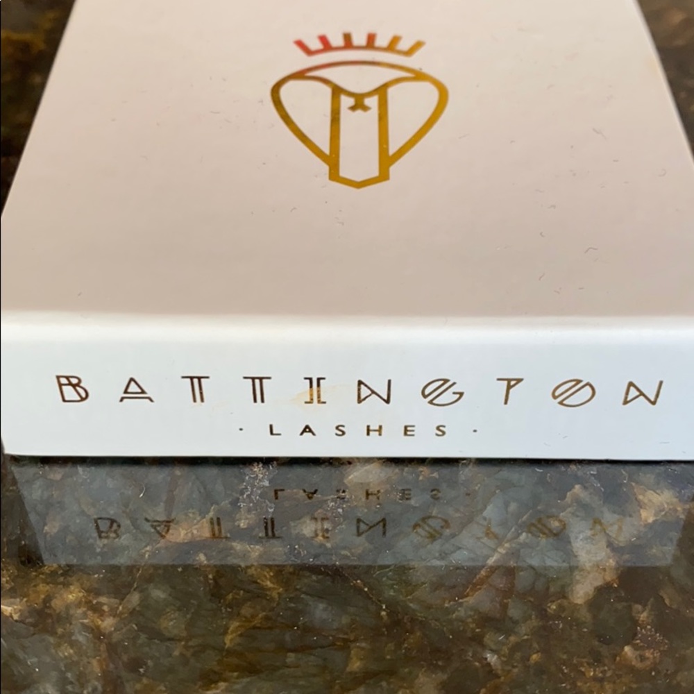 Battington Monroe Lashes